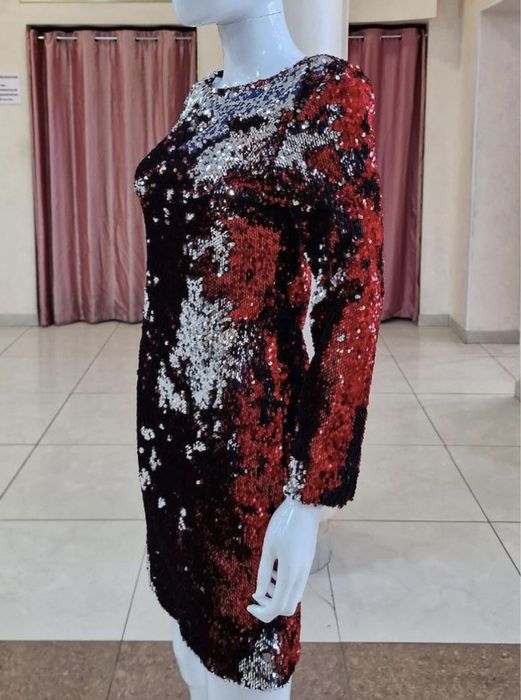 ПлатьЯ с пайетками Dolce & Gabbana