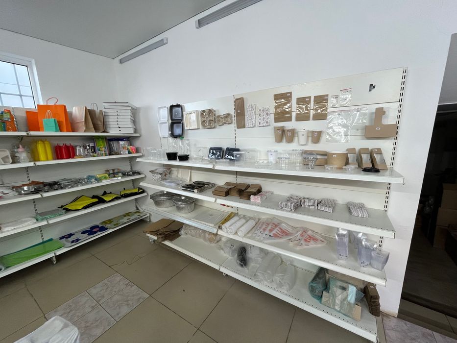 Оборудование для магазина, витрины