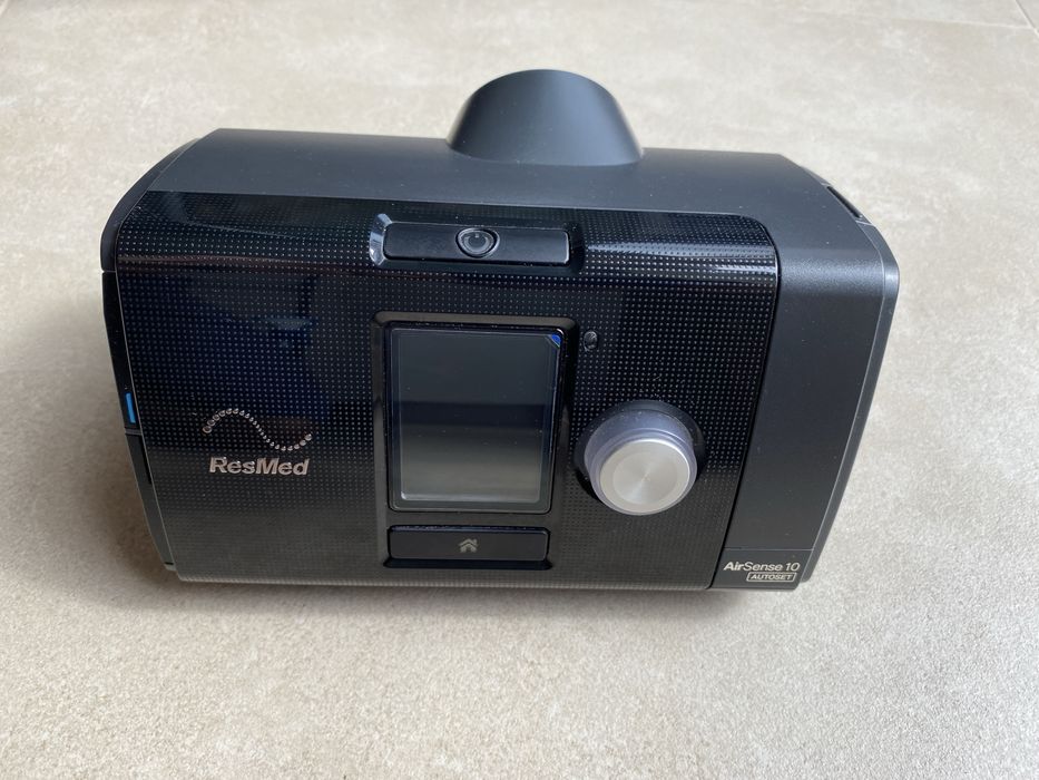 Aparat asistare apnee ResMed AirSense 10 autoset