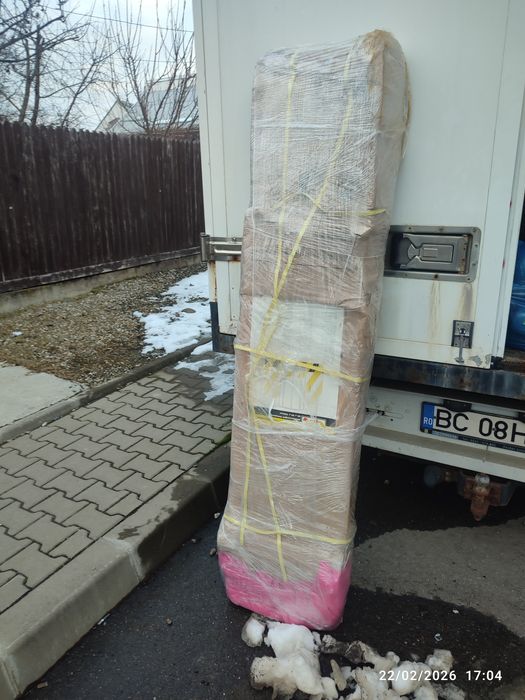 Vând cabina de dus 90x90x 195