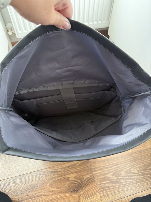 INATECK Rucsac rolltop impermeabil extensibil 50x40 cm laptop 17” gri