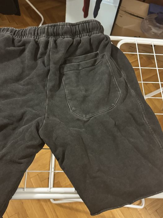 Къси гащи на Luda