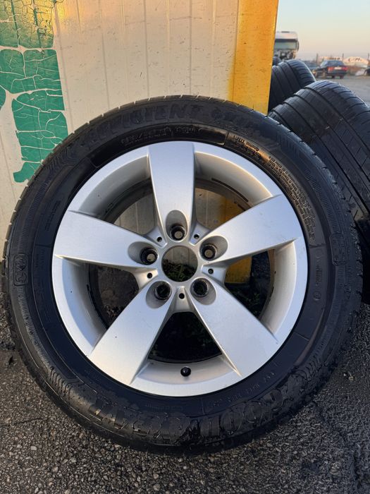 БМВ гуми с джанти 225/55/16 GoodYear