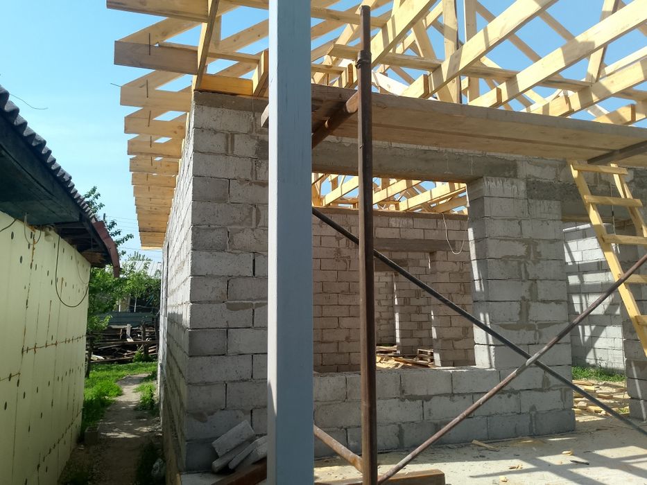 Строительство домов бригада строителей