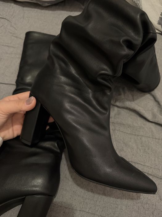 Дамски ботуши с ток