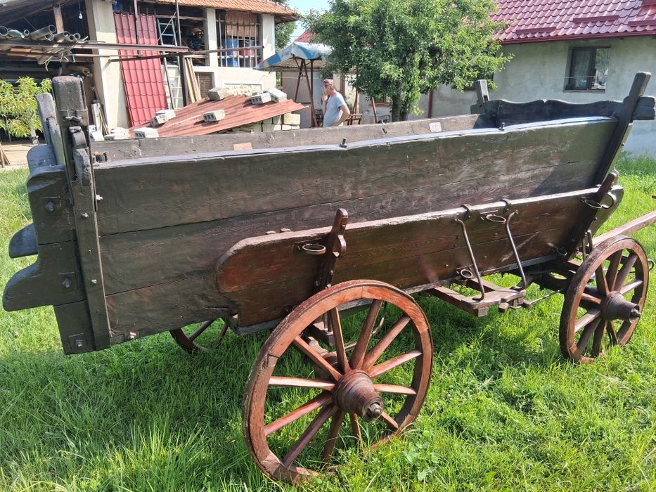 Căruță Decorativă