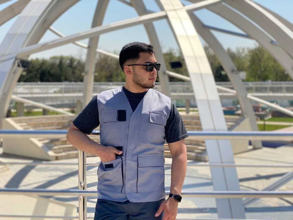 Спецодежда жилетка для инженера