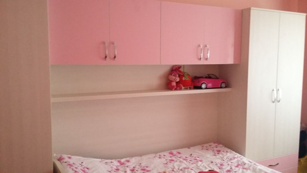 Mobila moderna fetițe , perdele si saltea