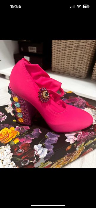 Botine dama Dolce & Gabbana nr 37!