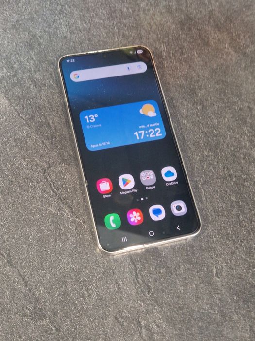 Telefon Samsung S22 perfect funcțional  - 256G