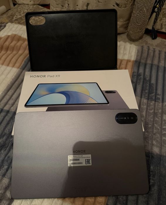 Планшет өте жақсы күйде, шұғыл сатылады