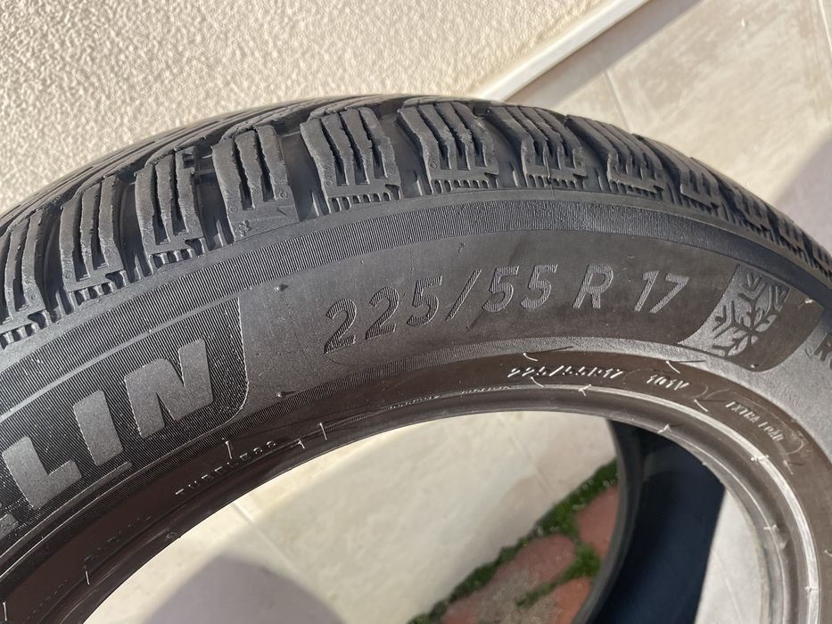 Зимни гуми Michelin Alpin 6 225/55 R17  101V DOT2822 Грайфер около 7мм