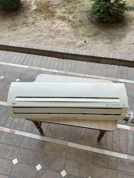 Кондиционер LG 12