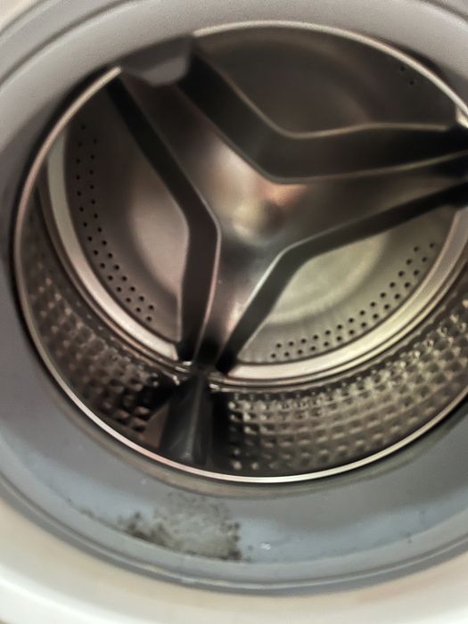 Продам стиральную машину