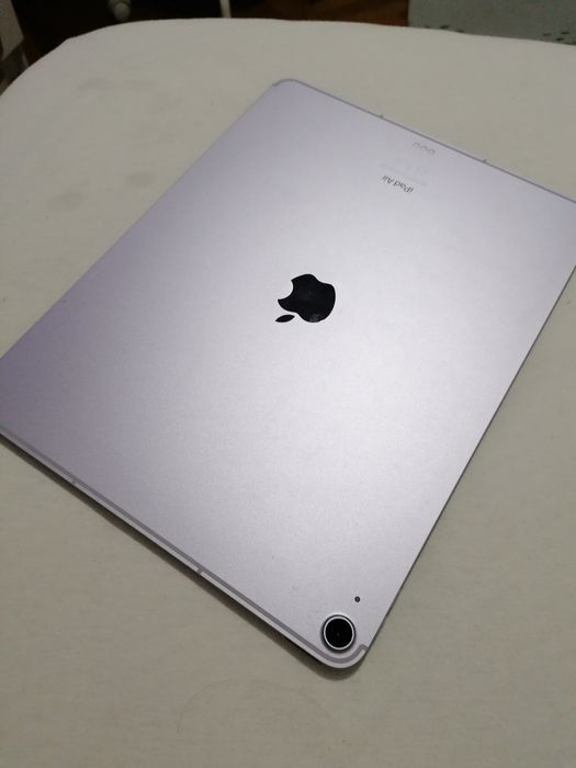 IPad Air Gen 6 13 inchi M2
