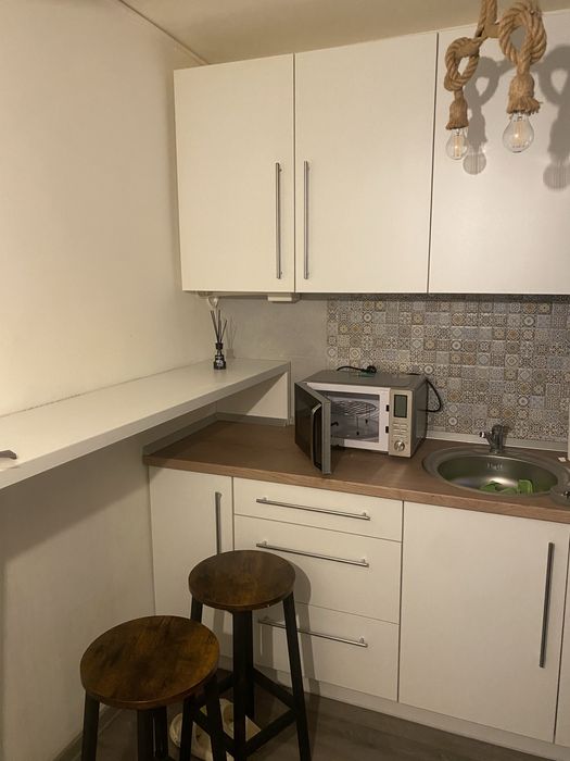 dau in chirie garsoniera