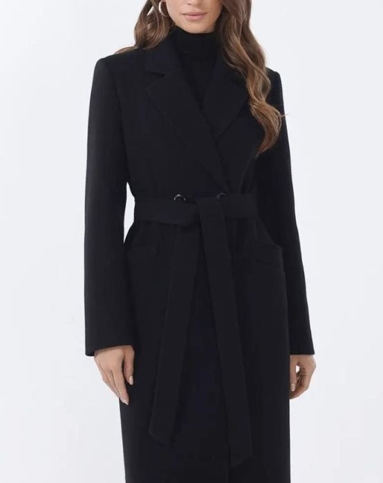 Новое пальто женское, чёрное. Район меги