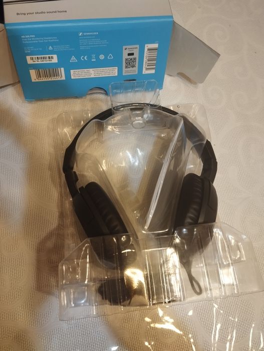 Наушники проводные Sennheiser HD 200 pro