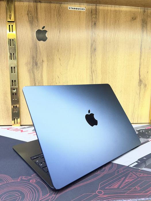 MacBook Air M2 16/512 100%