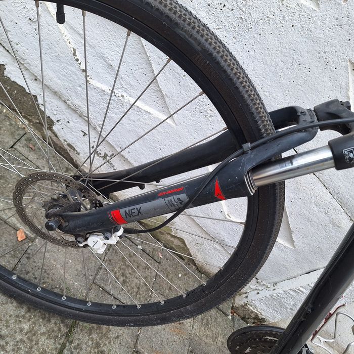 Bicicleta Cube LTD Pro