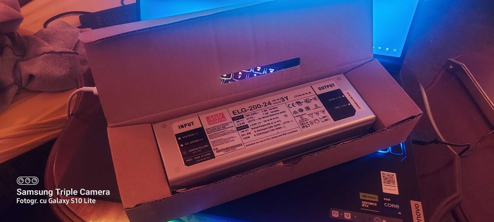 Alimentator banda LED Mean Well ELG-200-24 200W 24V IP67 transformator