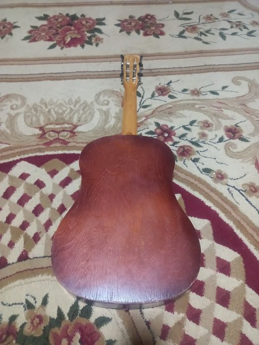 Gitara edeal turibti