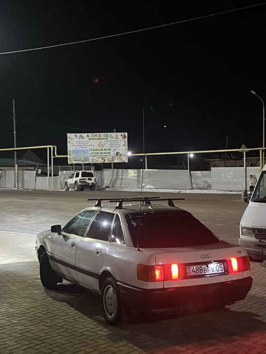 Продам ауди 80 б3