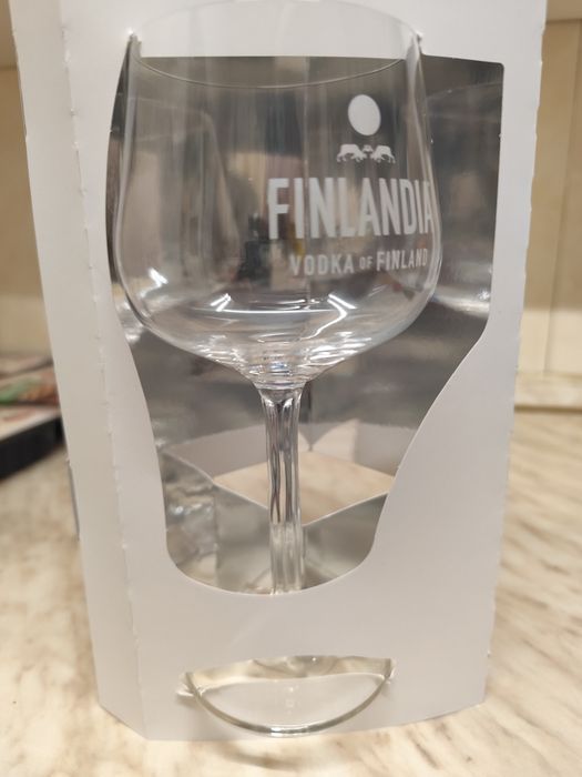 оригинални чаши- Plomari, Bushmills, FINLANDIA, METAXA