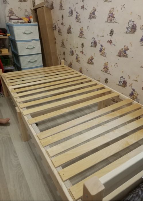 Продам кровать односпальняя