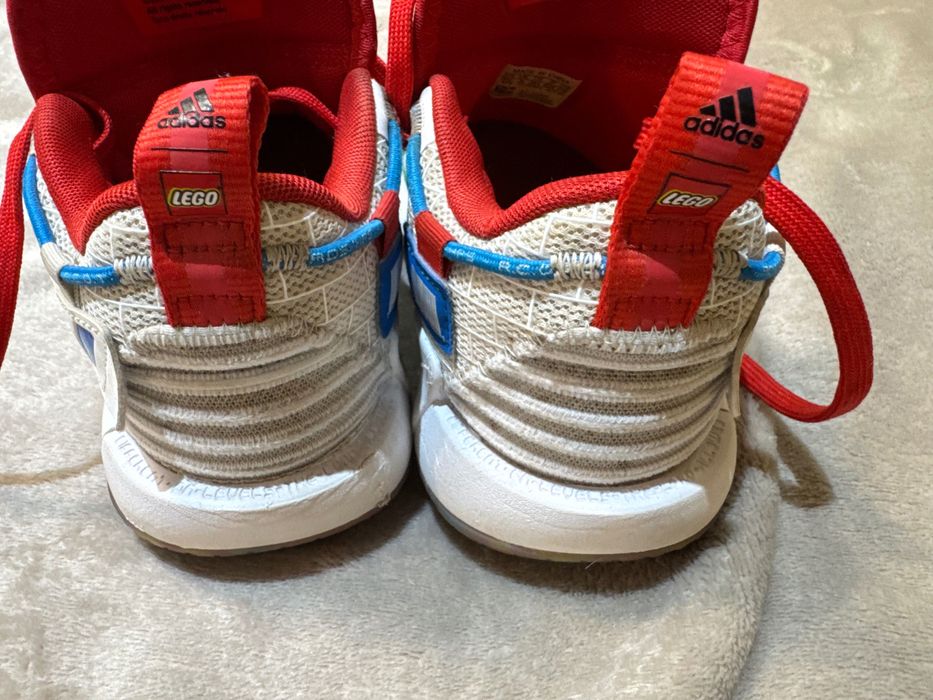 Adidași baschet copii Adidas Dame 7 EXTPLY x LEGO „Bye Bye” (Măsura 35.5)