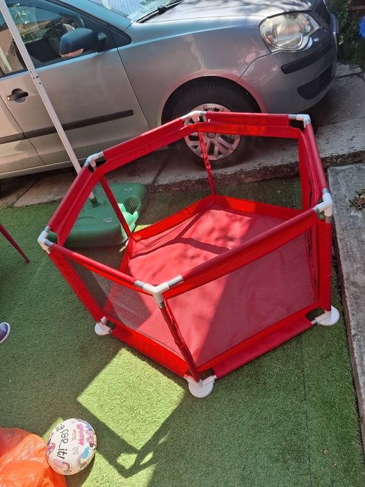 De vanzare țarc de joaca