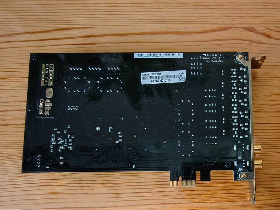 Asus Xonar D2X звукова карта