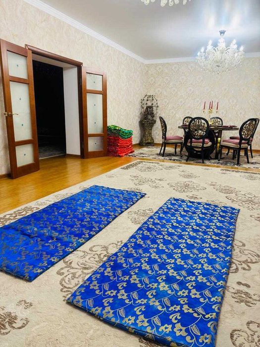 Корпе, одеялы, пледы, подушки, КОВРЫ разные