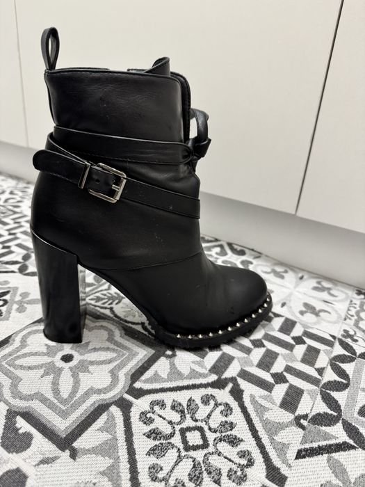 Женские ботильоны