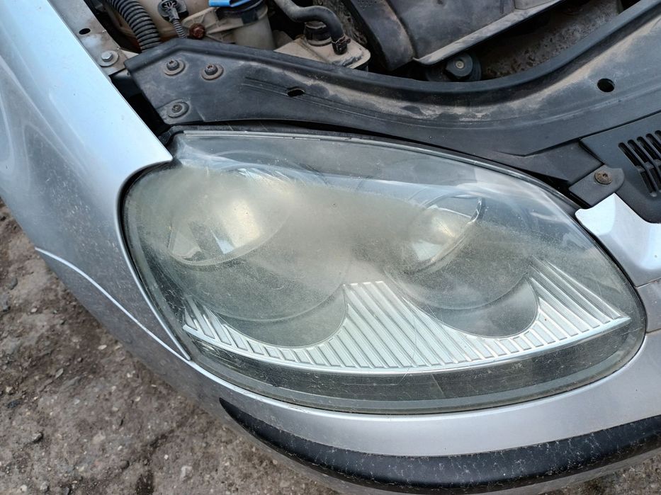 Dezmembrari  VW GOLF 5  2003  > 2009 1.4 FSI Benzina