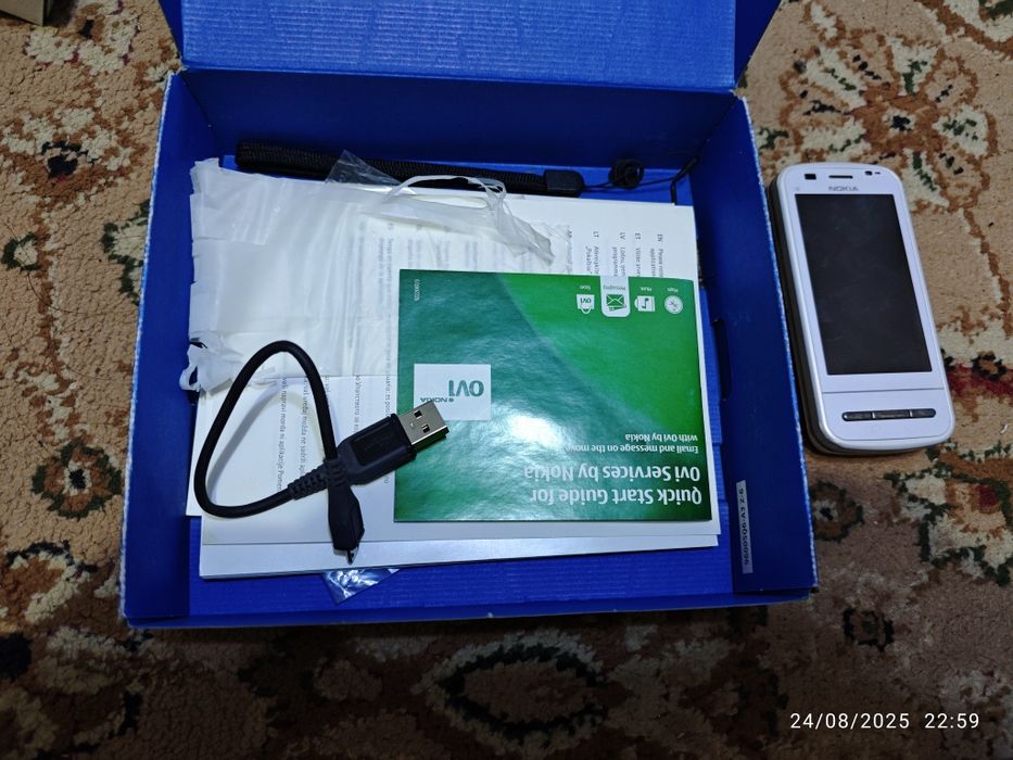 Nokia C6 телефон, не работает экран