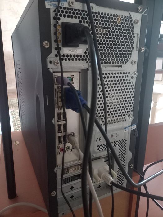 Продается рабочии системный блок