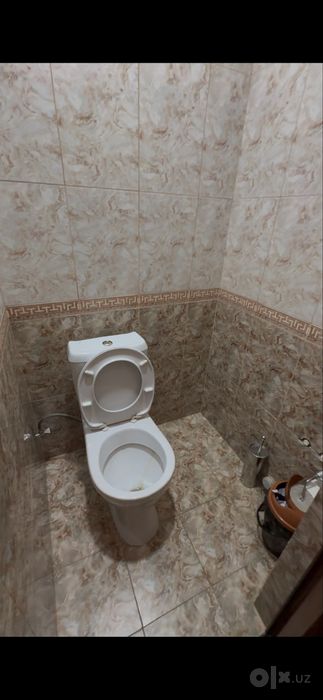 Вагзалдан 3 хонали квартира сотилади новостройка