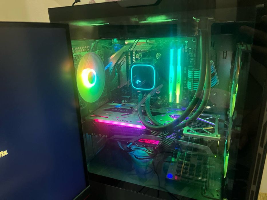 Видеокарта Sapphire nitro+ Rx 6700xt