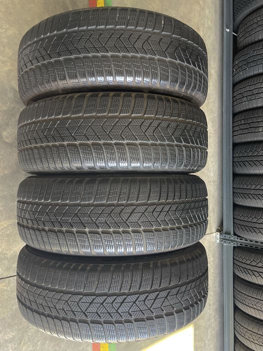 Set Anvelope Cauciucuri ca noi Pirelli 215 55 R17 M+S Iarna cu 7mm