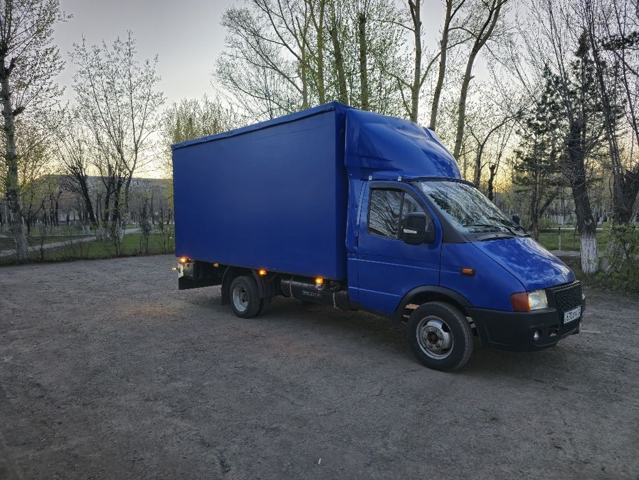 Грузоперевозки к вашим услугам.