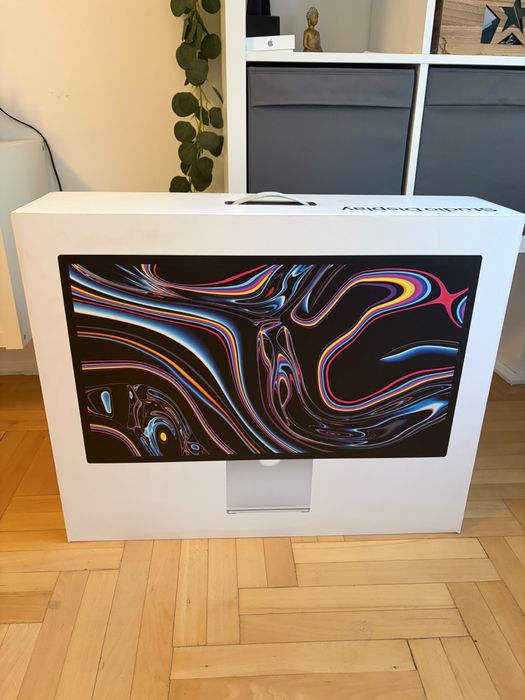 Apple studio display 27 inch 5k nou