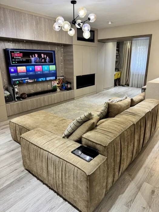 Продается квартира Мирзо Улугбекский район Ц-1, Ориентир- Эко парк