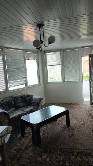 Дава се под наем Четиристаен апартамент в Пловдив, Център - 110 кв.м за 375 € - Снимка #1