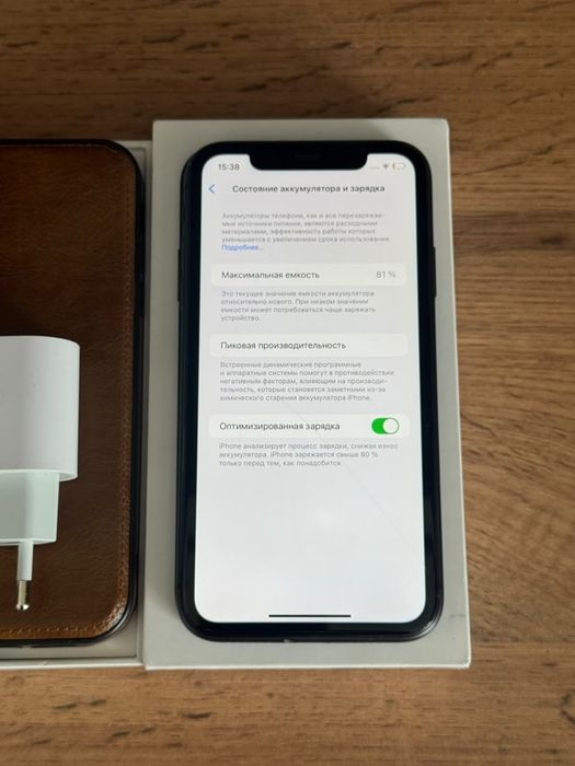 Iphone 11  акб 81%