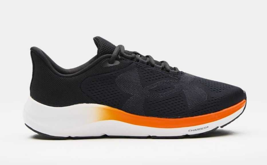 Оригинални маратонки на  Under Armour UA Charged Pursuit 4! 44.5, 45