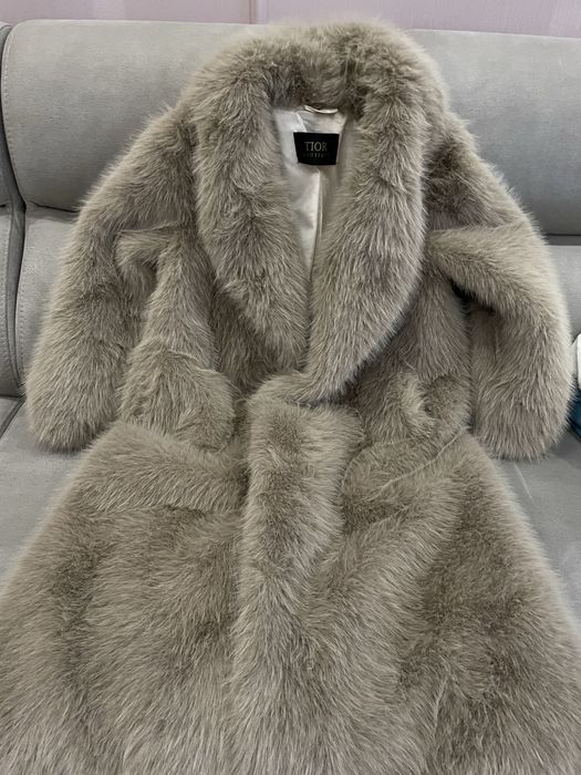 Продам шубу из искусивенного меха