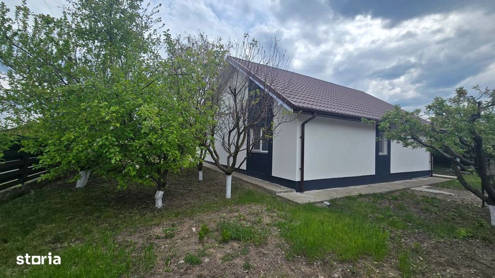 Casa de vanzare in Valea Ursului - Vorovesti, com Miroslava, Iasi
