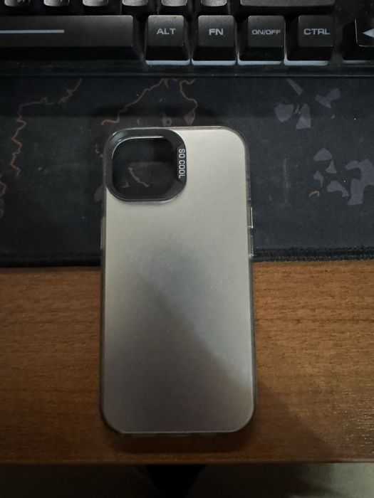 Чехлы на Iphone 15