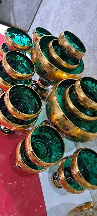 Чехословакия оргинал богема вазы 18 штук новый